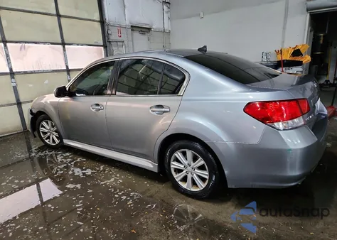 2011 Subaru Legacy 2.5I Premium z USA, uszkodzony, nr VIN 4S3BMCH67B3235388